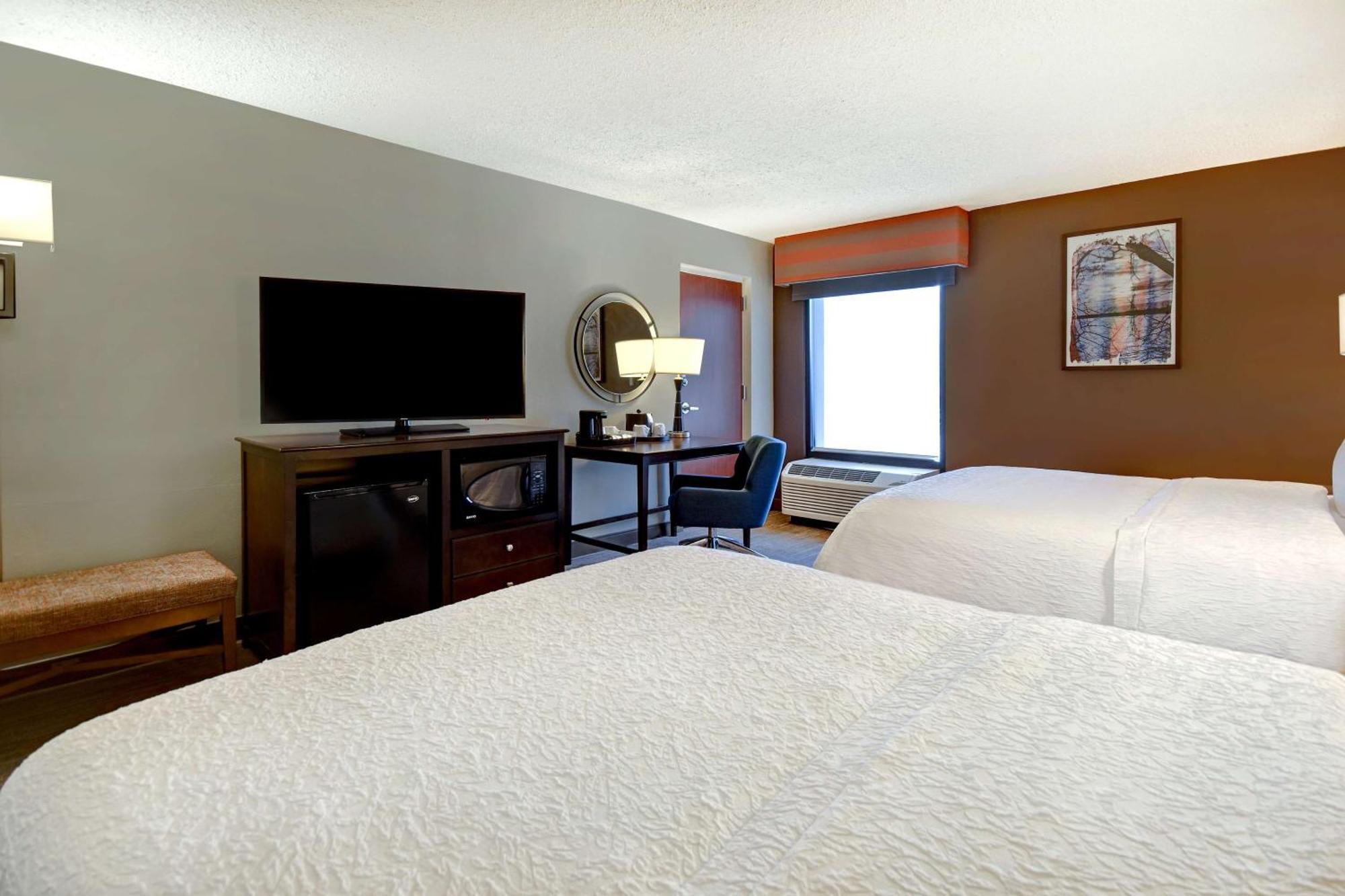 Hampton Inn & Suites Alexandria Old Town Area South Dış mekan fotoğraf