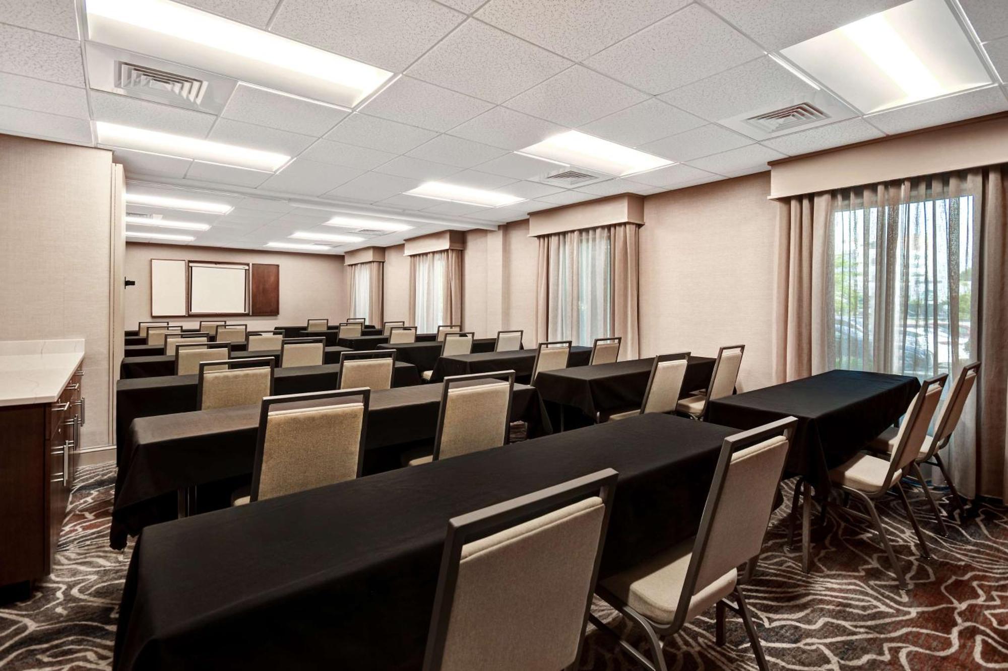 Hampton Inn & Suites Alexandria Old Town Area South Dış mekan fotoğraf