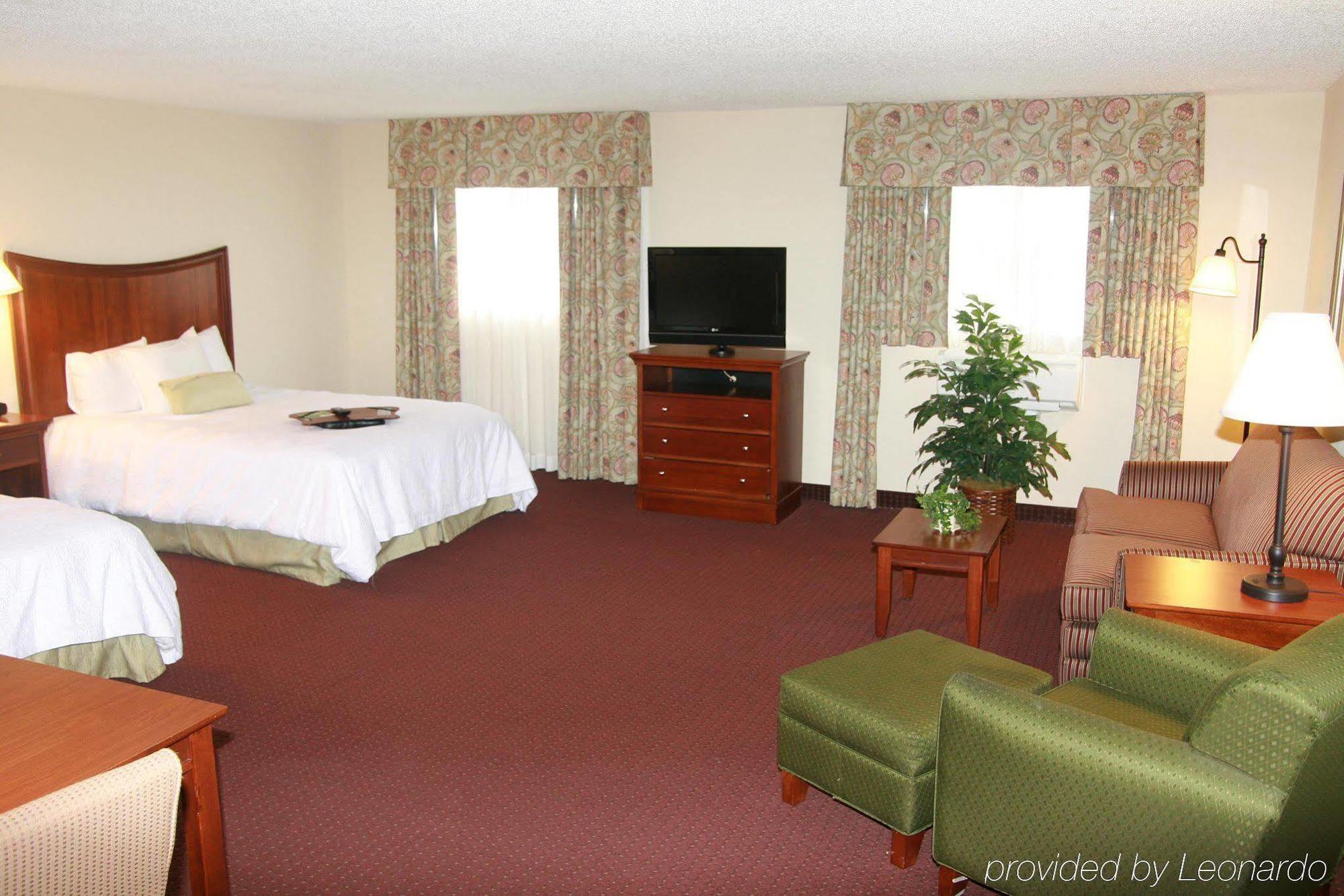 Hampton Inn & Suites Alexandria Old Town Area South Oda fotoğraf