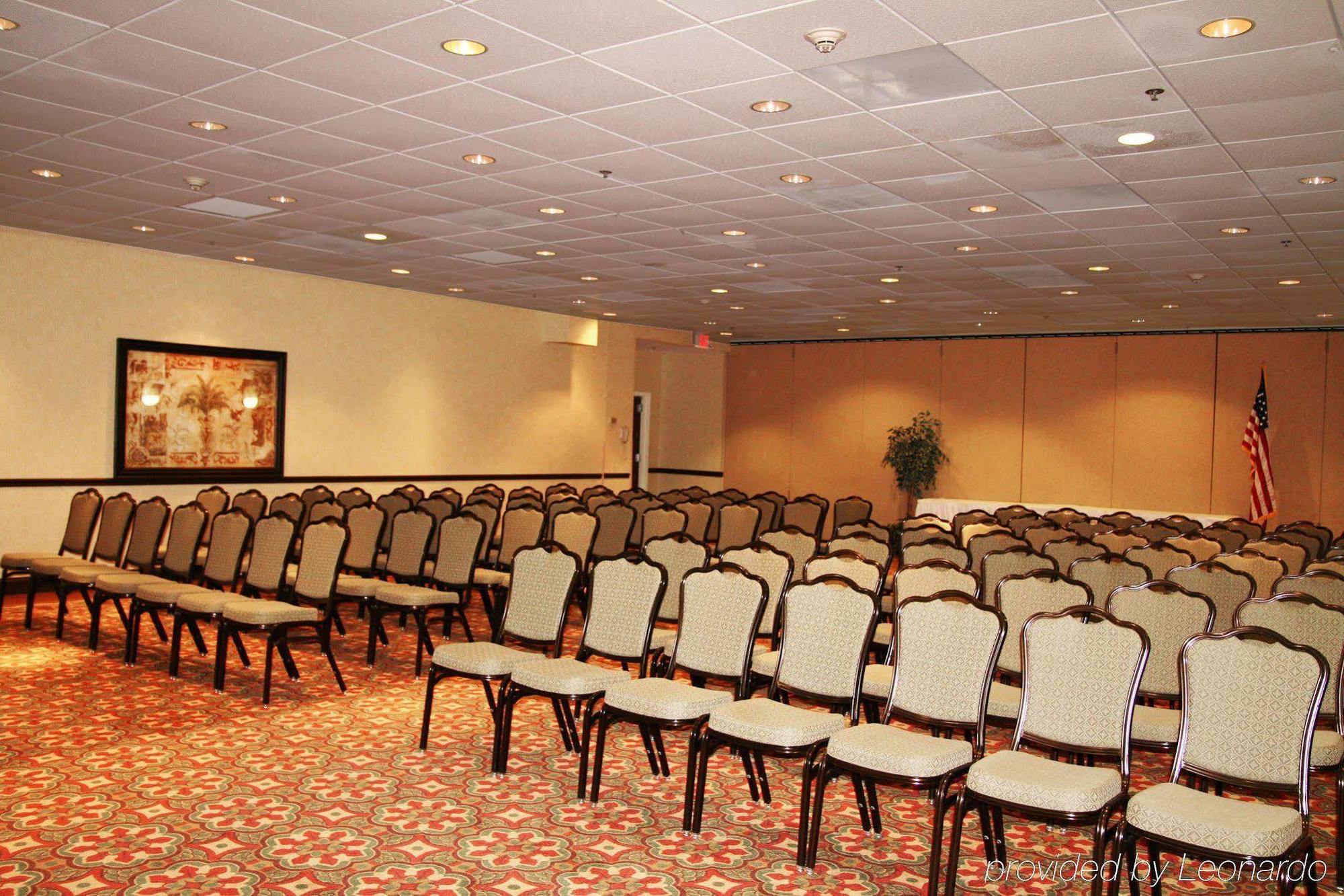 Hampton Inn & Suites Alexandria Old Town Area South İş olanakları fotoğraf